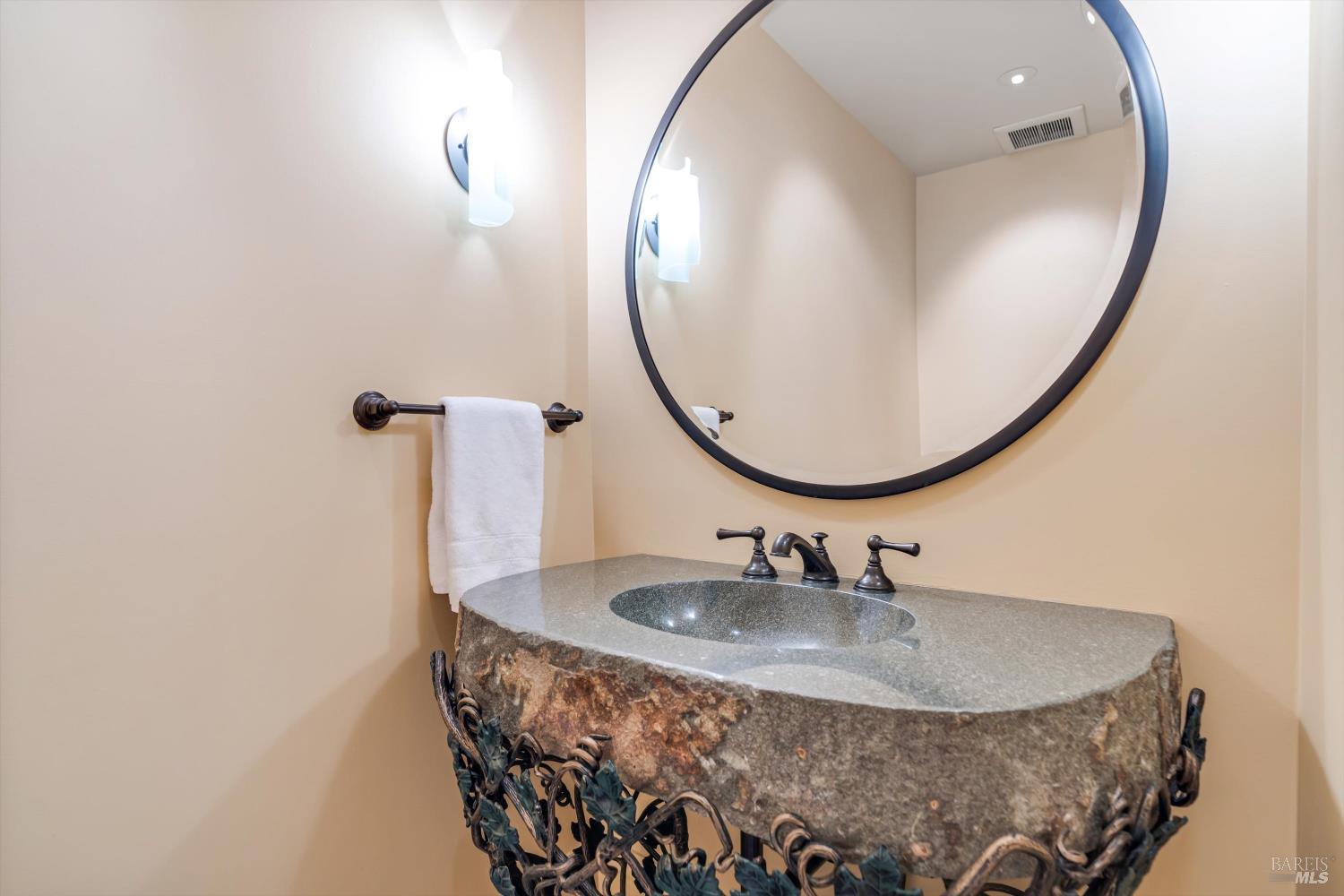 MLS #325055488 img 45