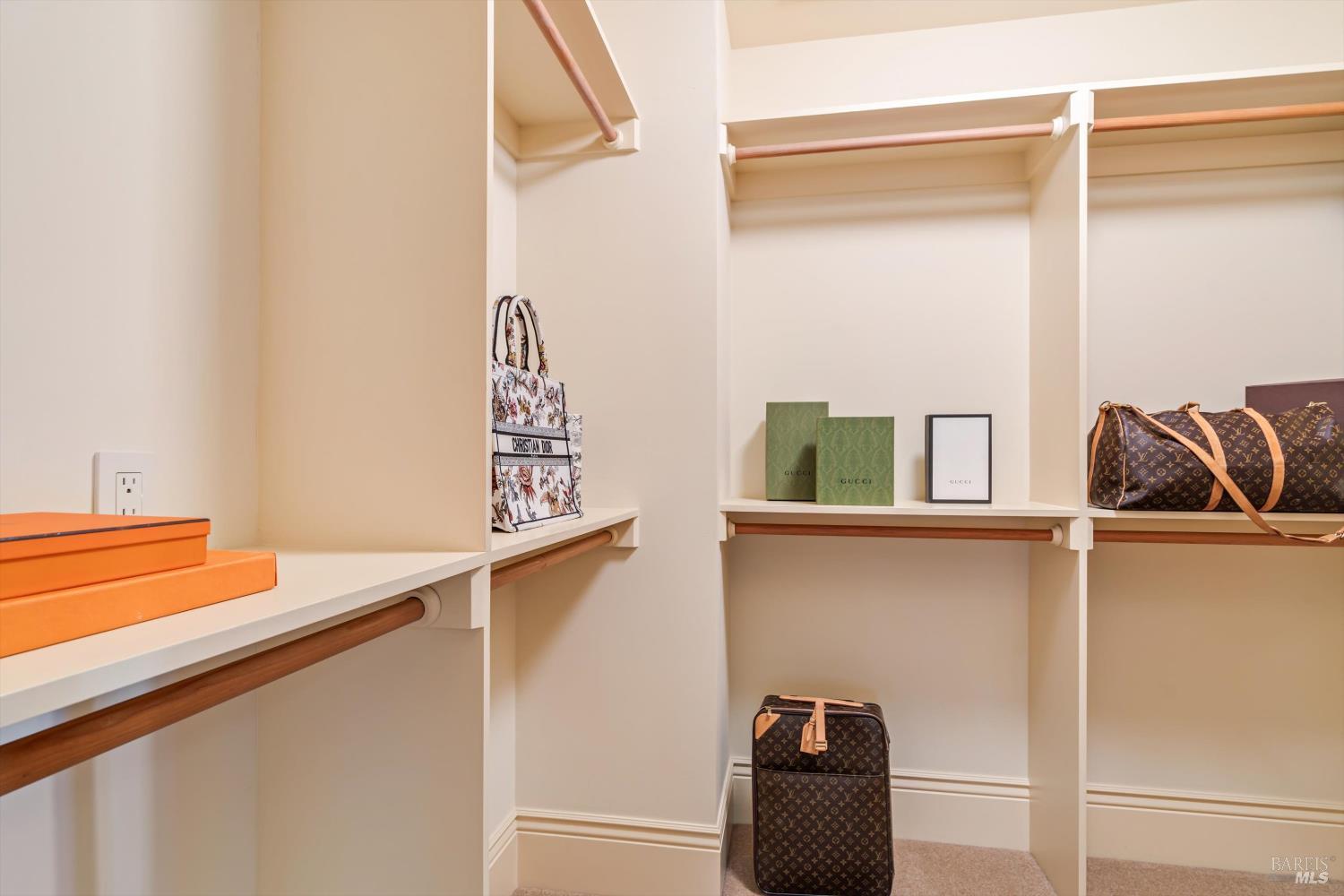 MLS #325055488 img 47