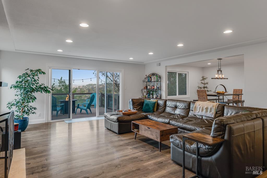 MLS #325079662 img 8