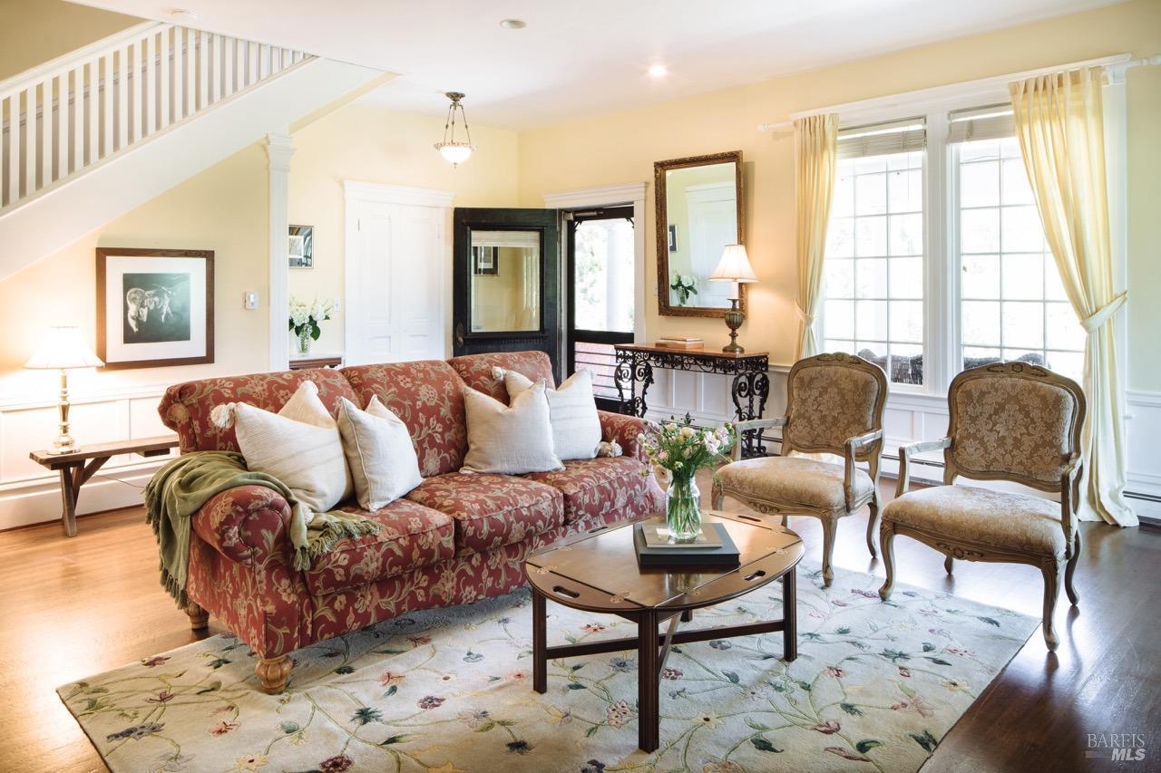 MLS #325080155 img 3