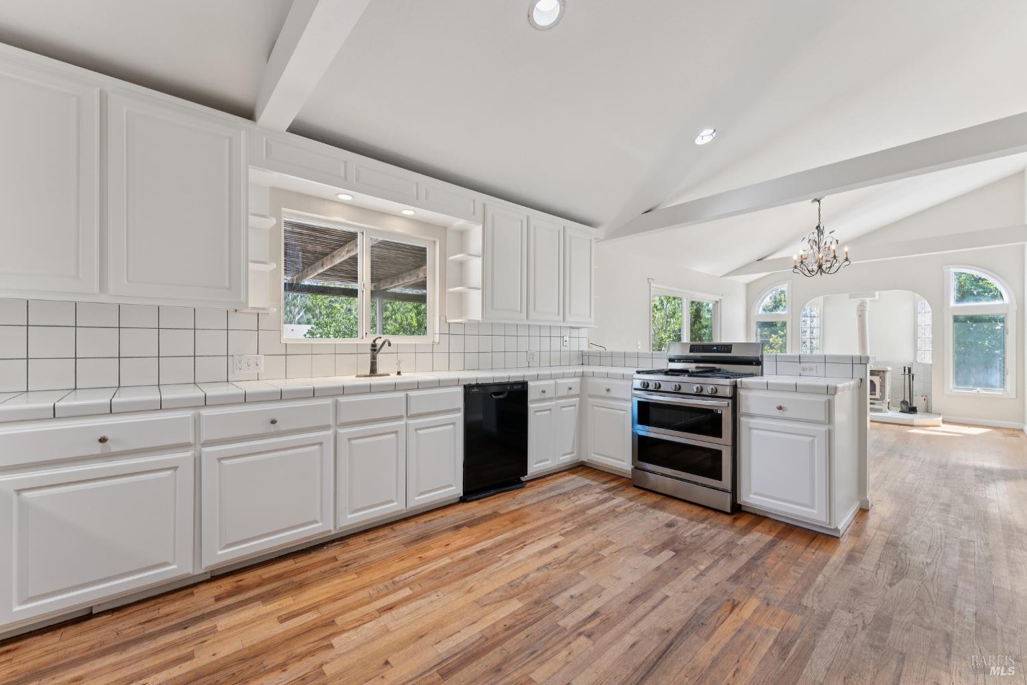 MLS #325080492 img 8