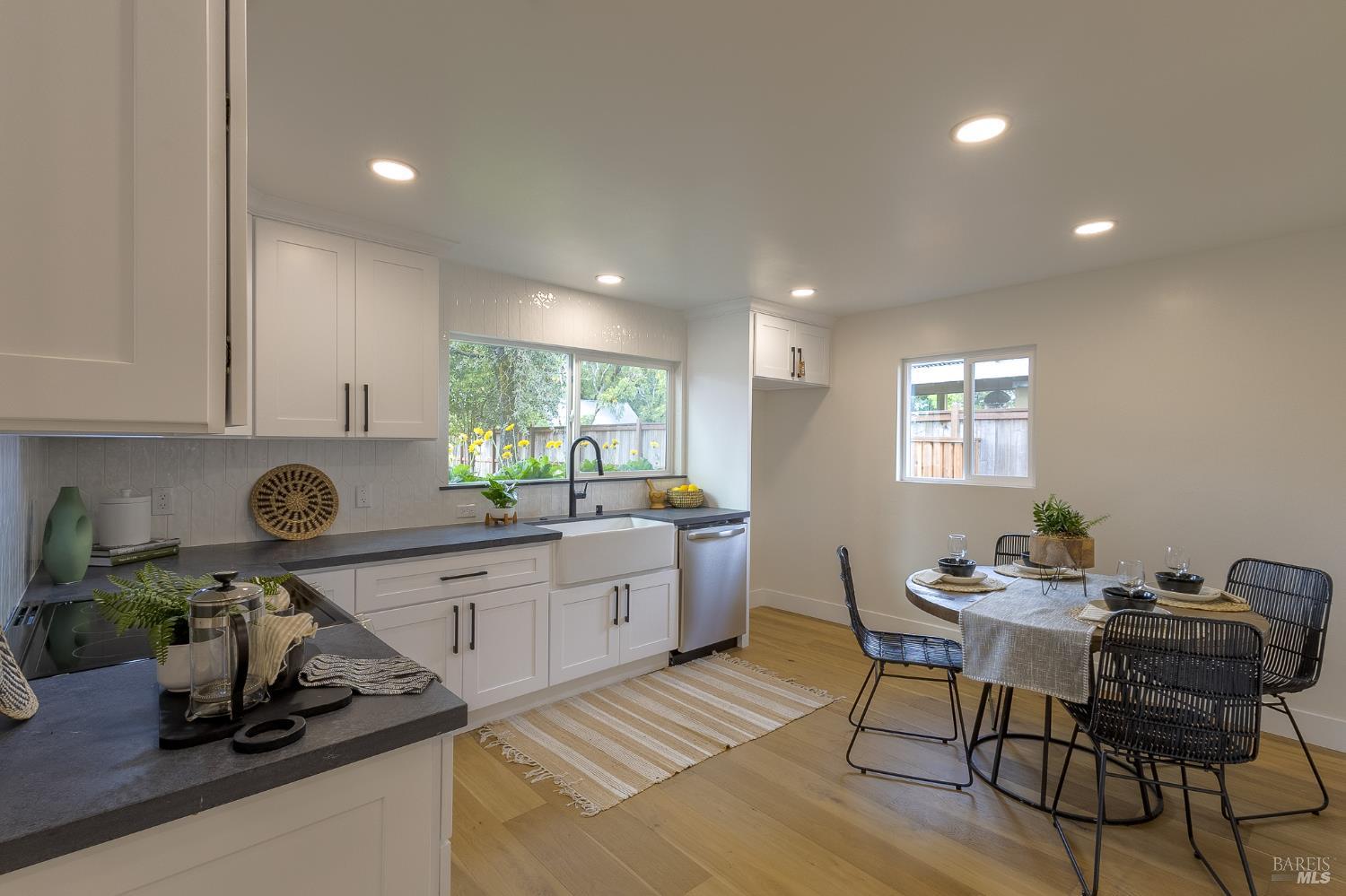 MLS #325080996 img 10