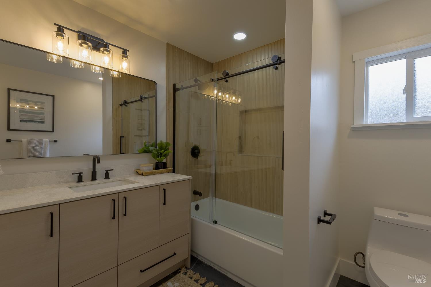 MLS #325080996 img 17