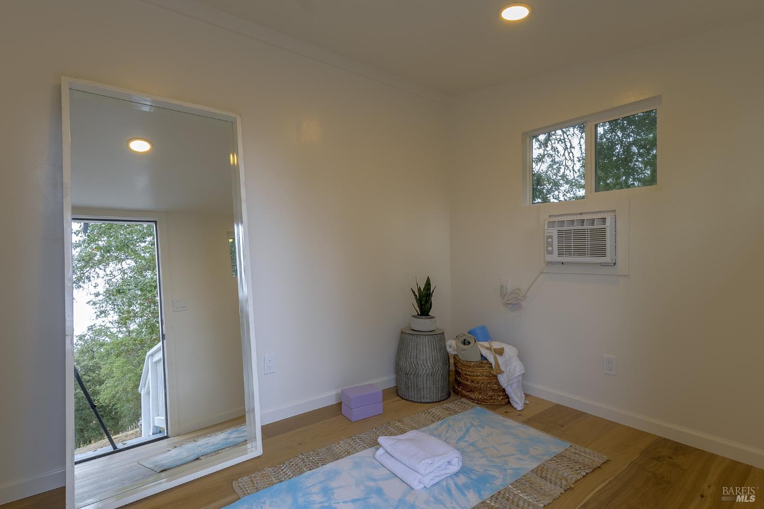 MLS #325080996 img 29