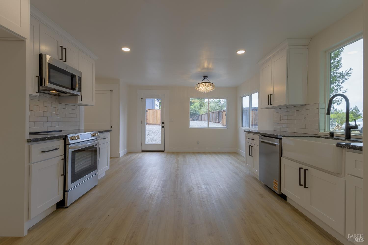 MLS #325080996 img 42