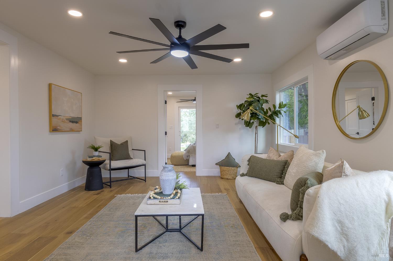 MLS #325080996 img 8