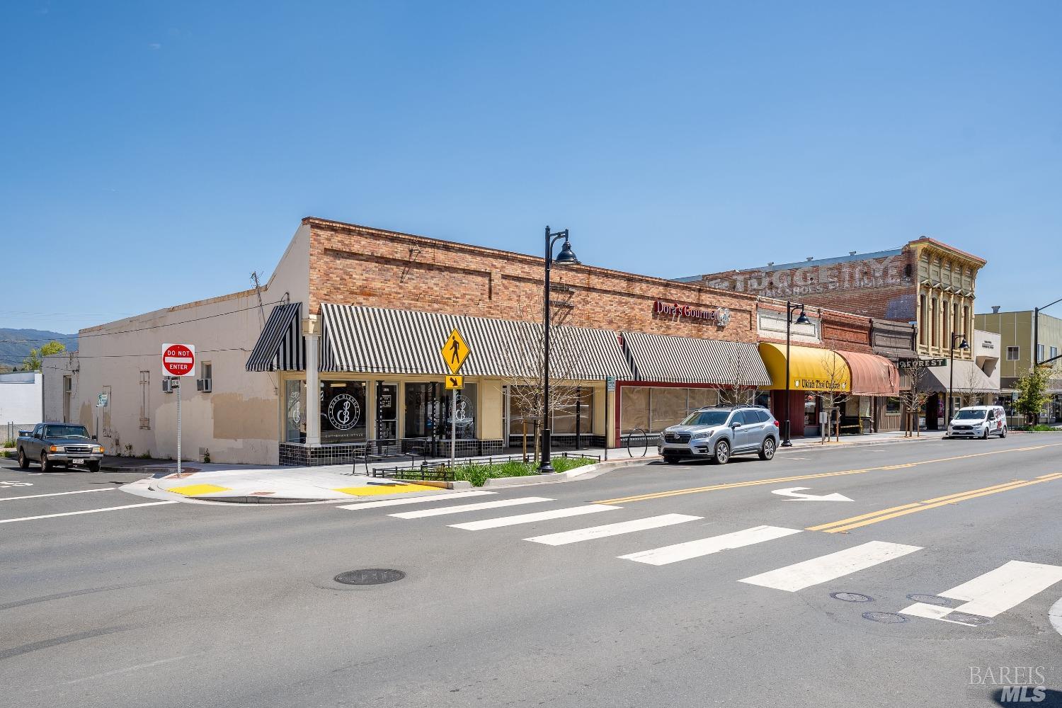 MLS #325091054 img 2