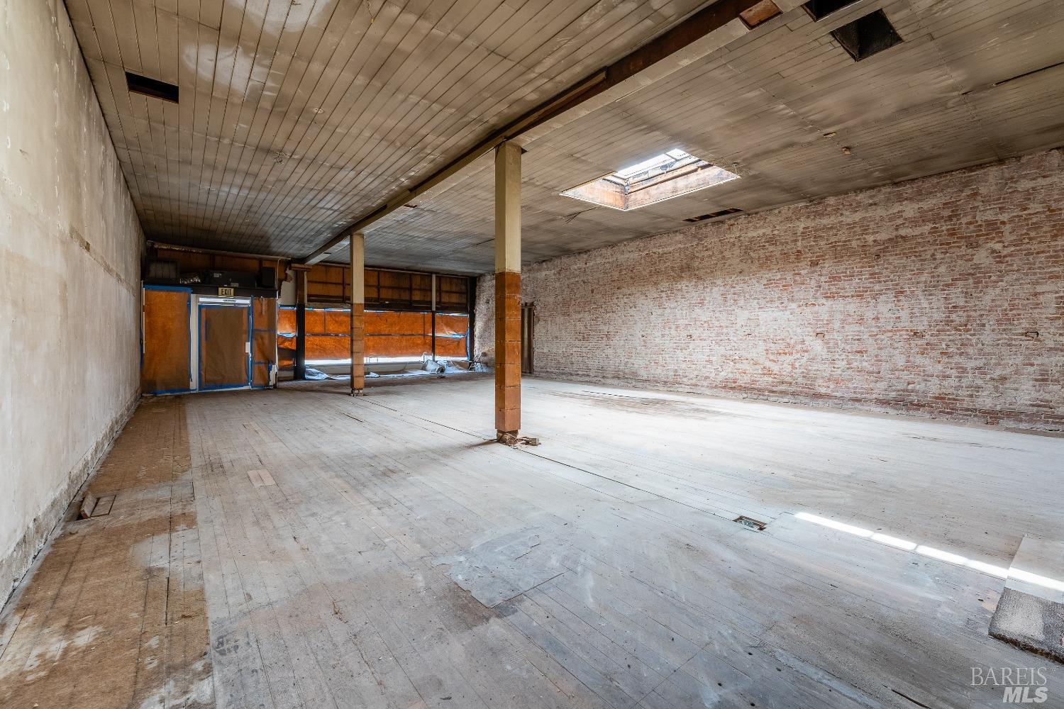 MLS #325091054 img 8