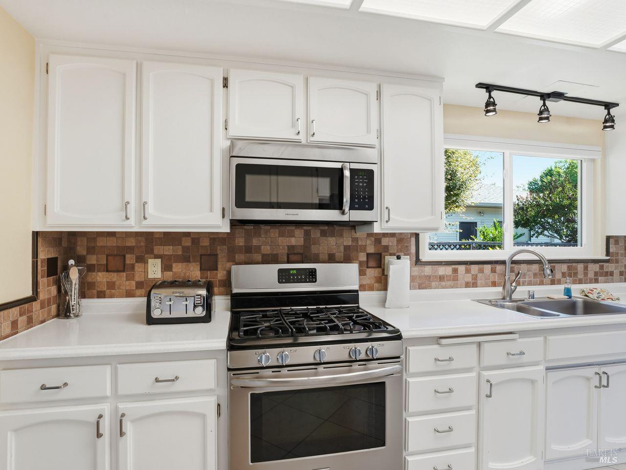 MLS #325091073 img 13