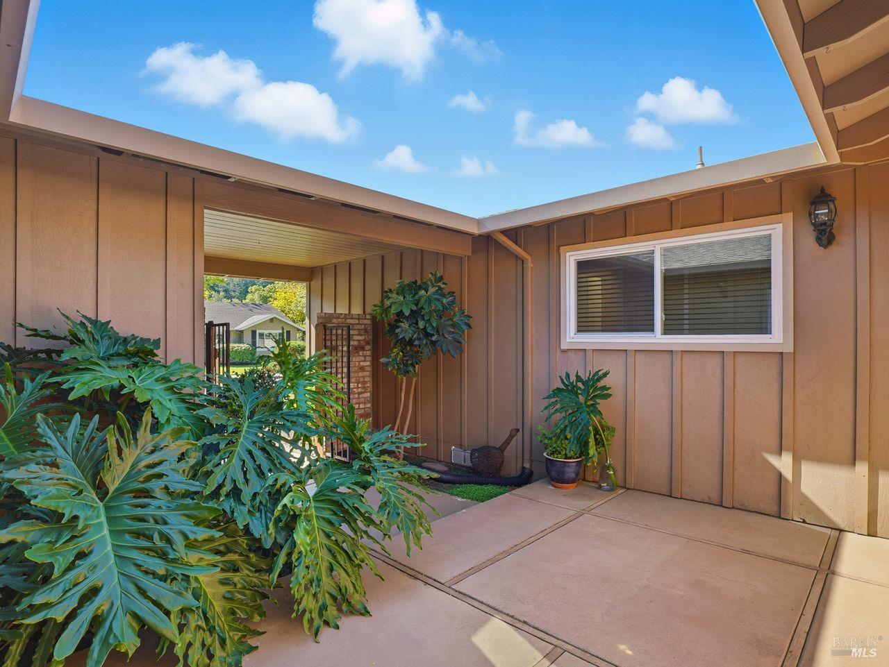 MLS #325091073 img 4