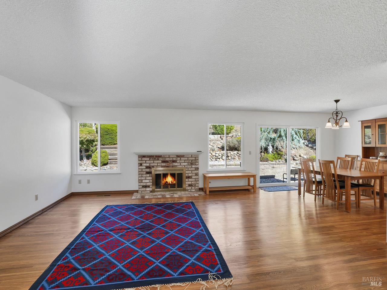 MLS #325091073 img 9