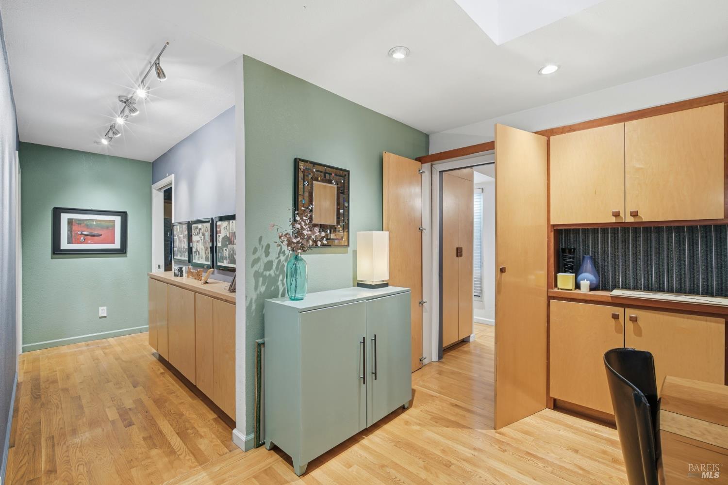 MLS #325098180 img 12