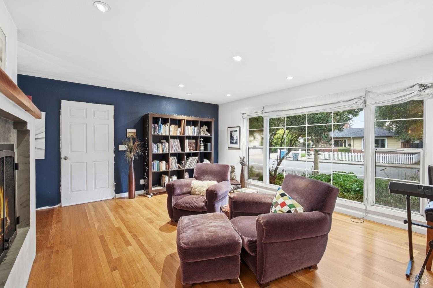 MLS #325098180 img 4