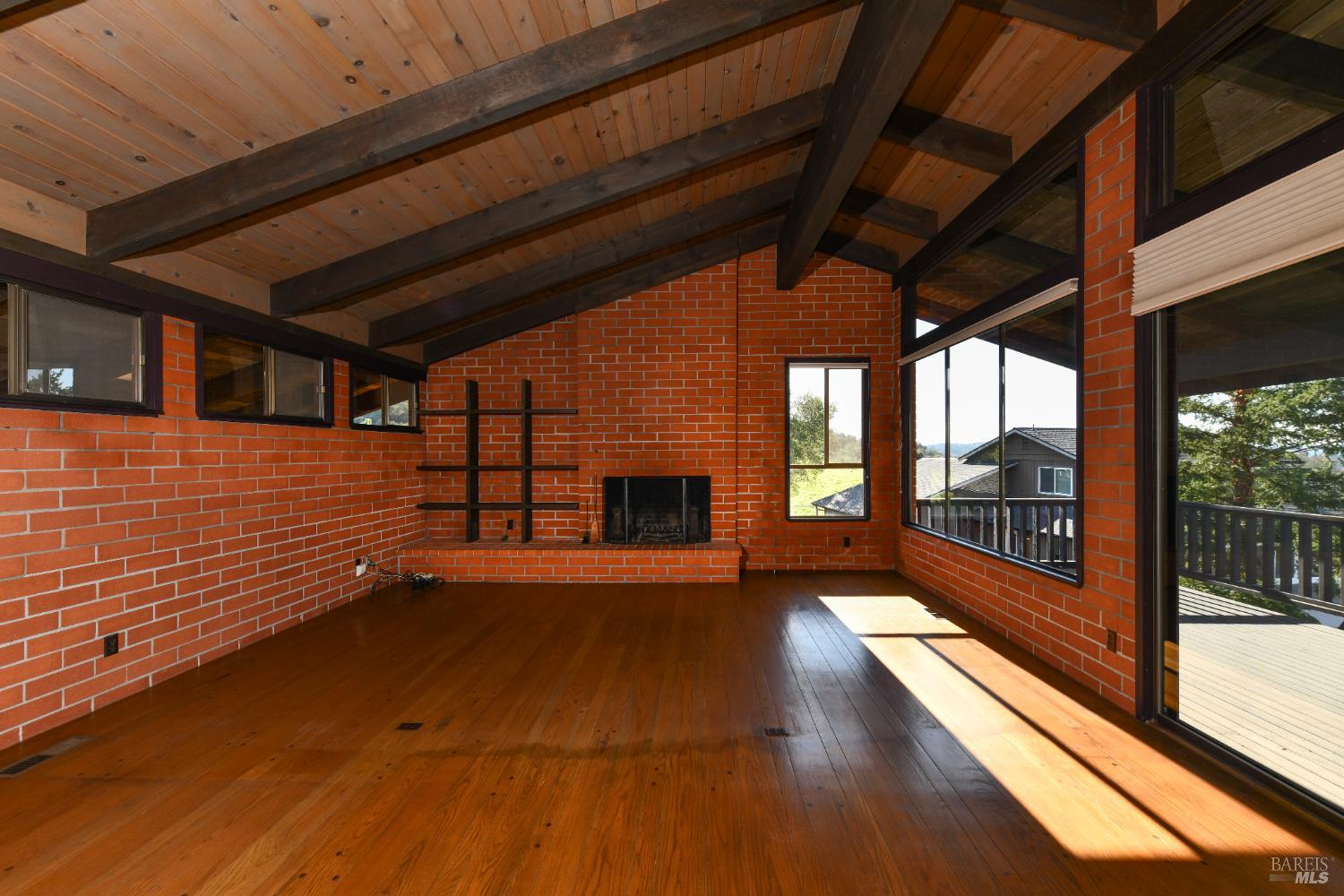 MLS #325100811 img 10