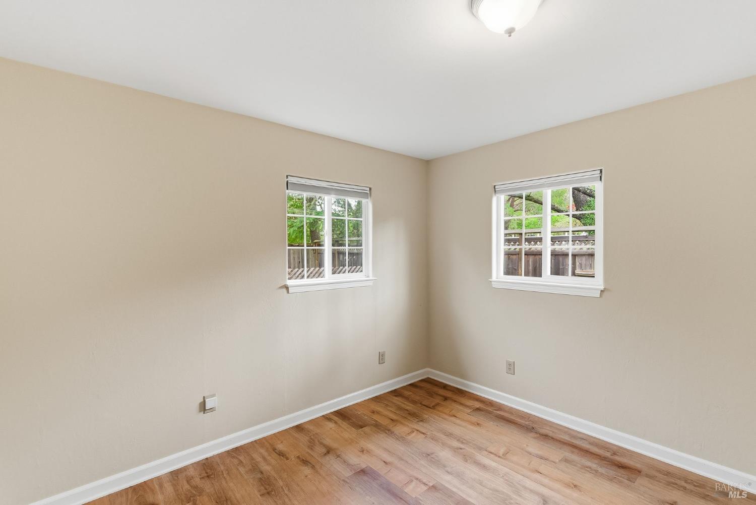 MLS #325102550 img 13