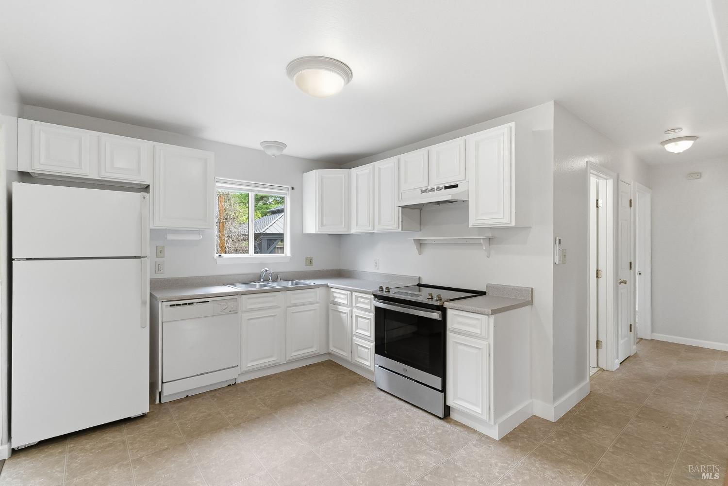 MLS #325102550 img 5
