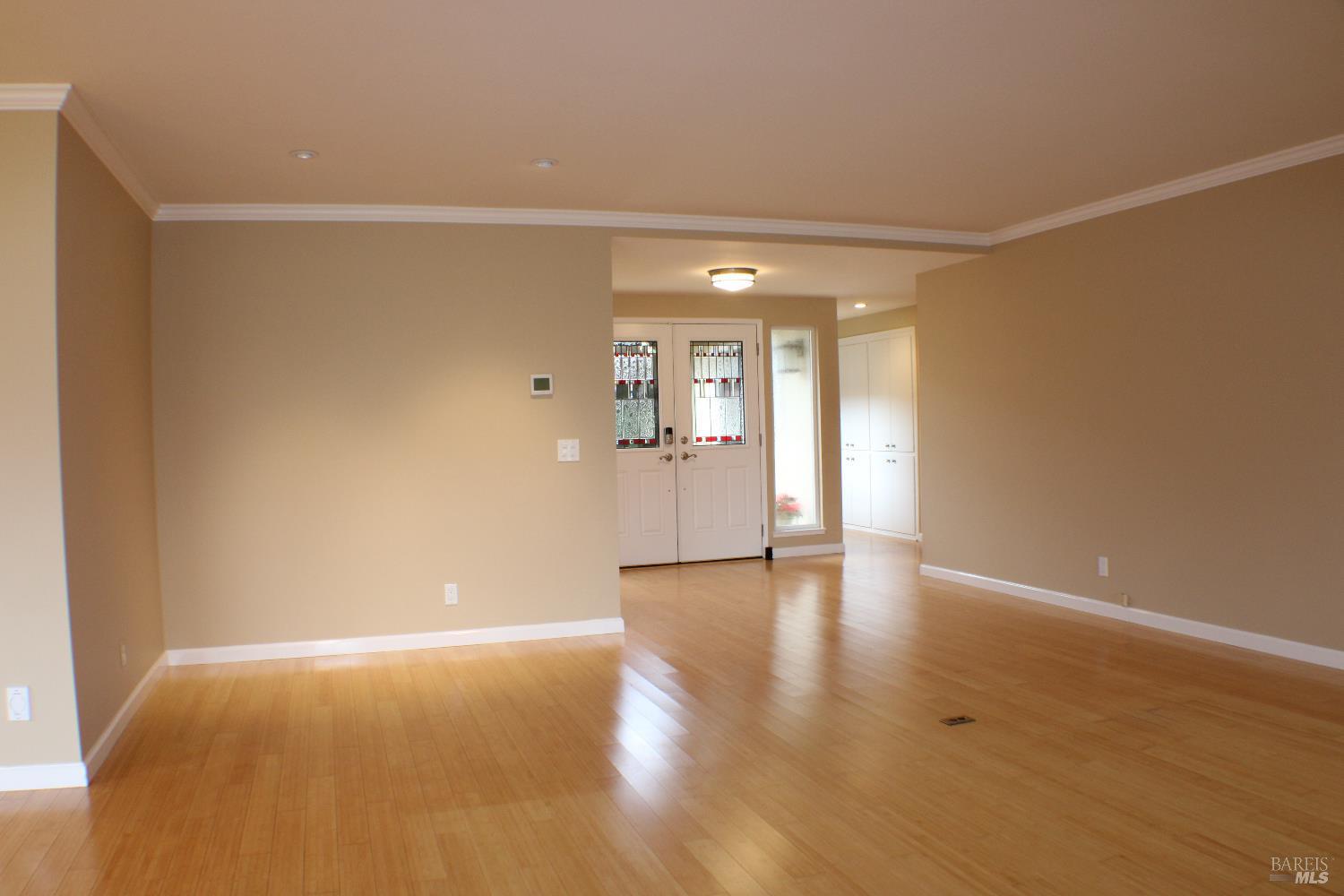 MLS #325102692 img 10