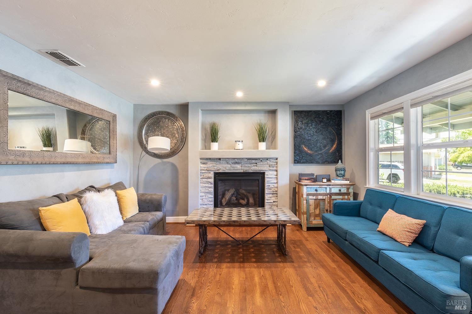 MLS #325103149 img 3