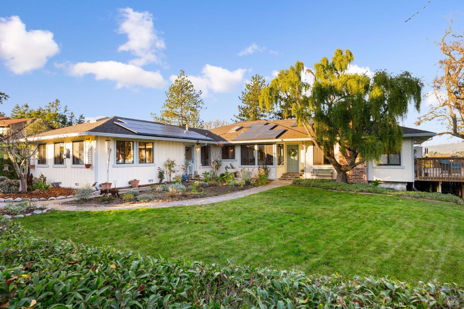 MLS #325103651 img 1