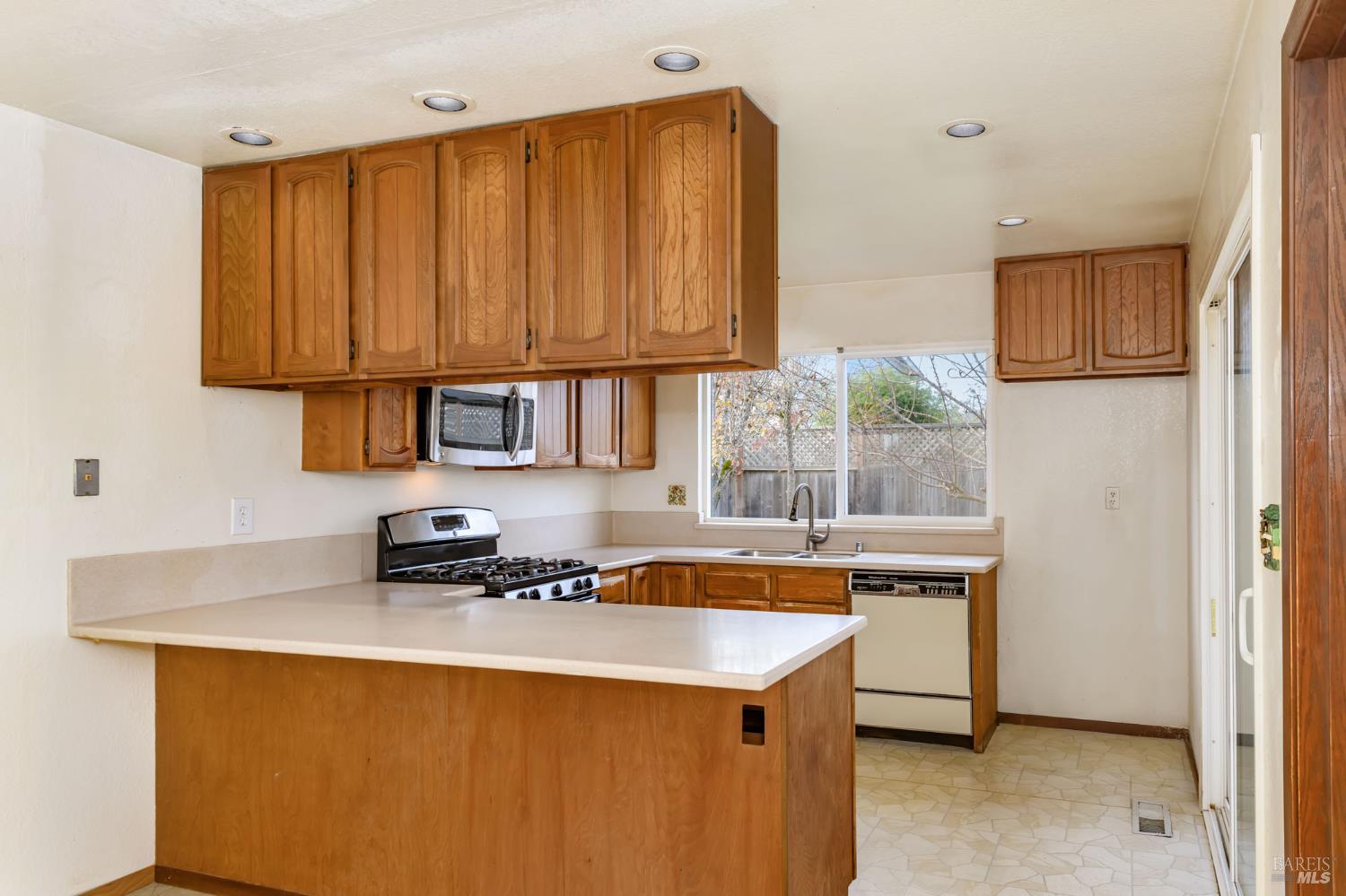 MLS #325103904 img 13