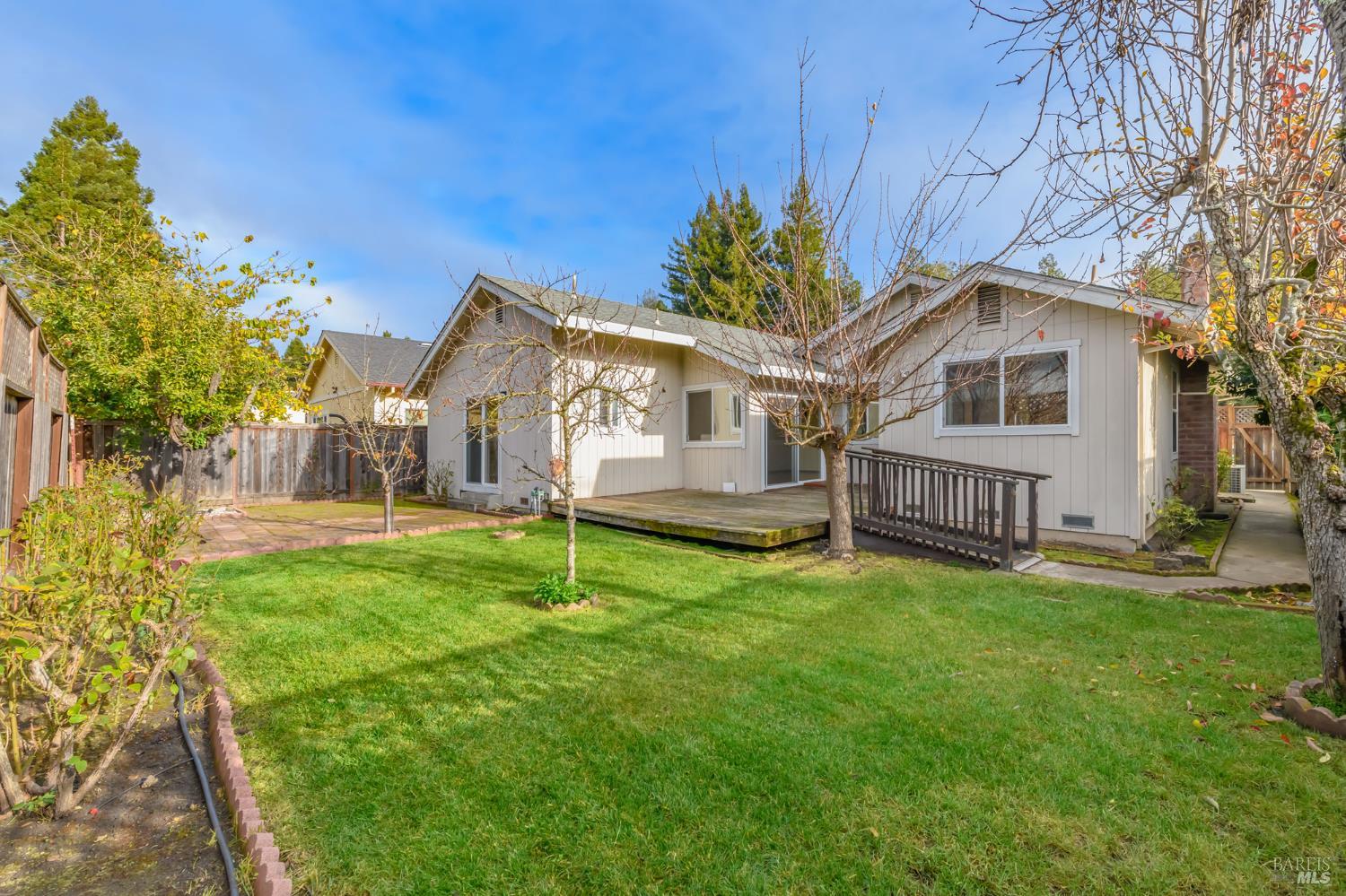 MLS #325103904 img 3