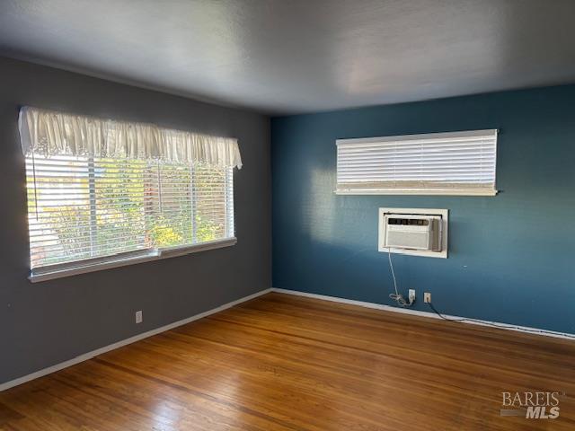 MLS #326000798 img 2