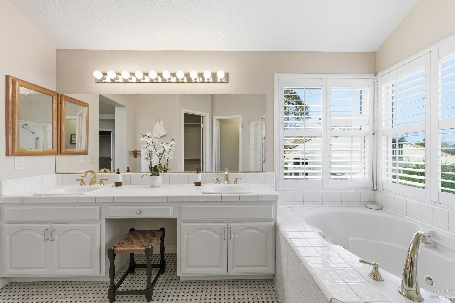 MLS #326006139 img 36