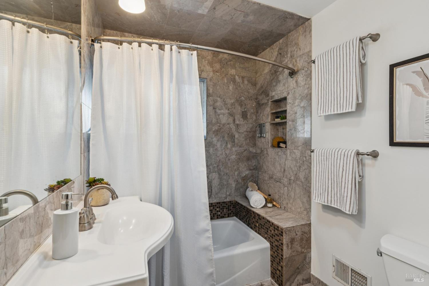 MLS #326006478 img 18