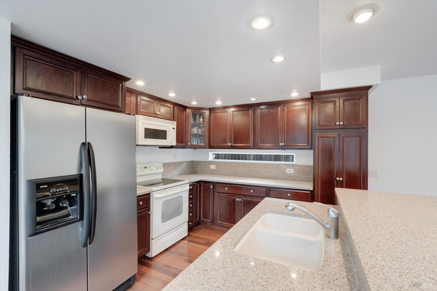 MLS #326007291 img 4