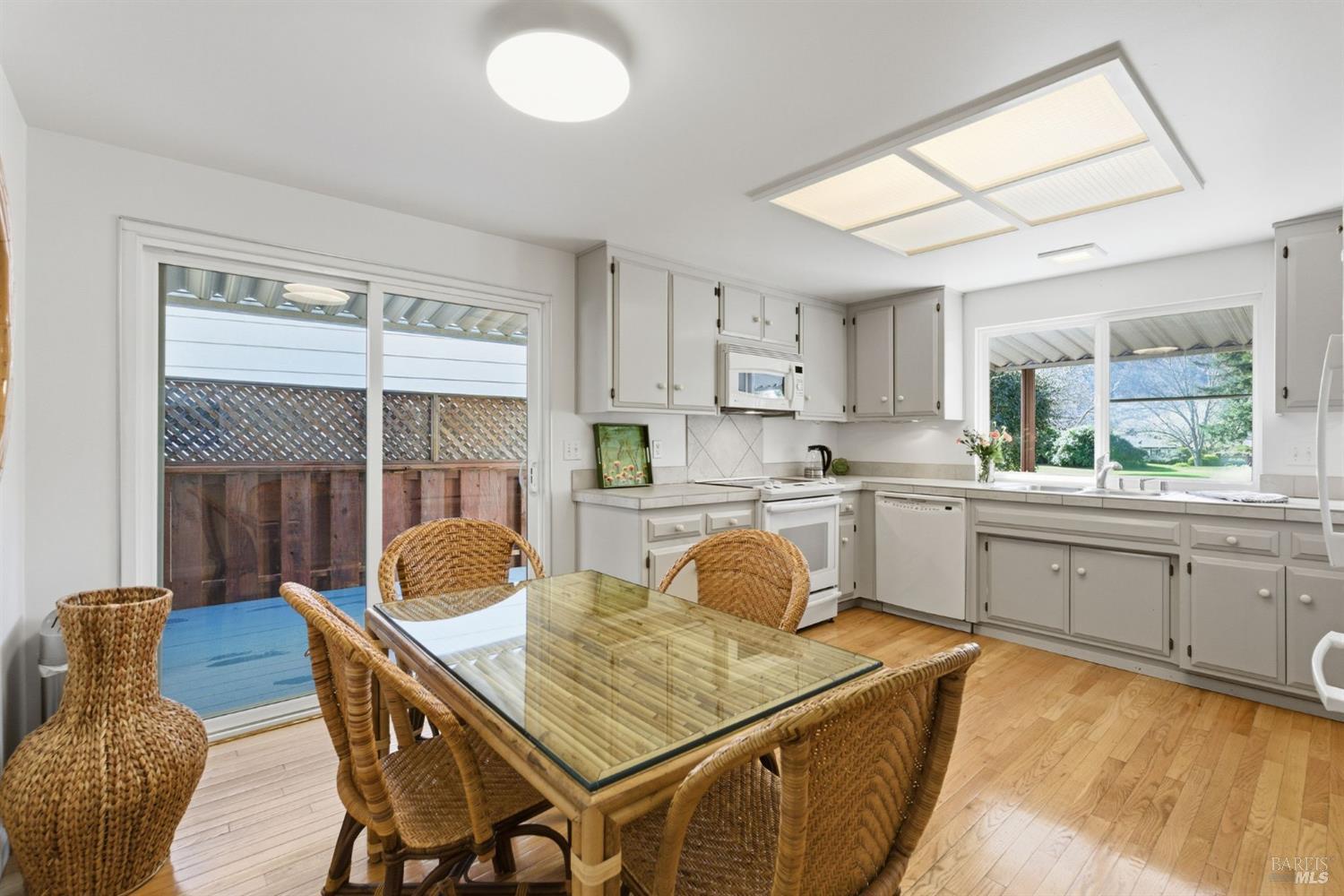 MLS #326007356 img 33