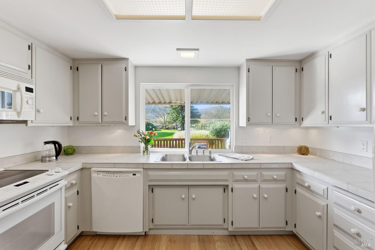 MLS #326007356 img 36