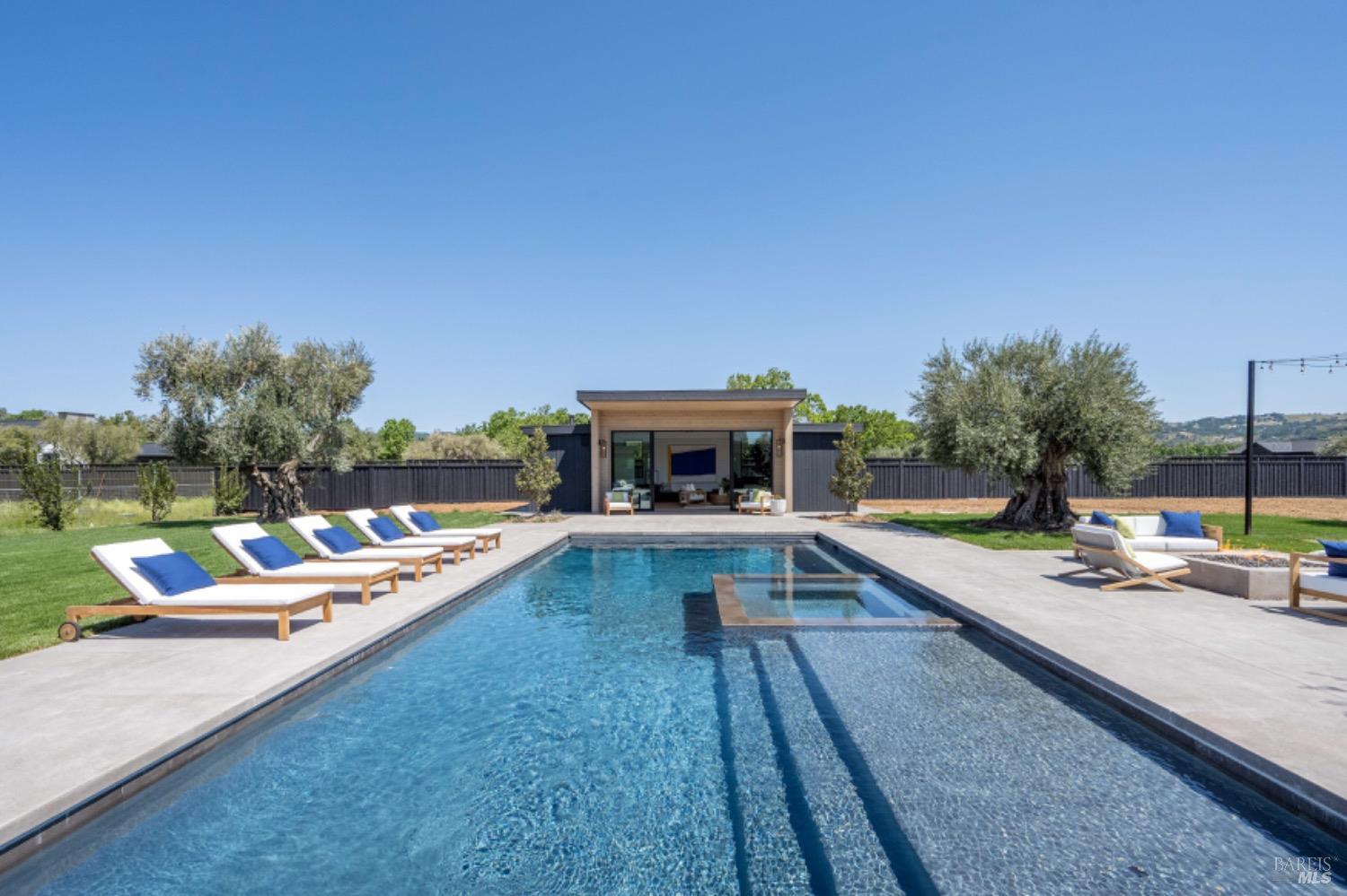 MLS #326011386 img 12