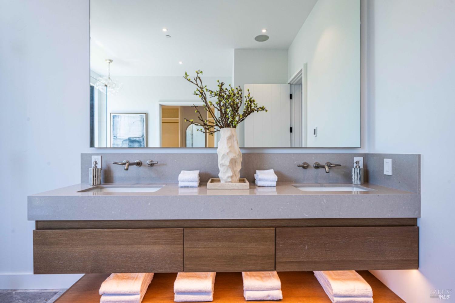 MLS #326011386 img 32