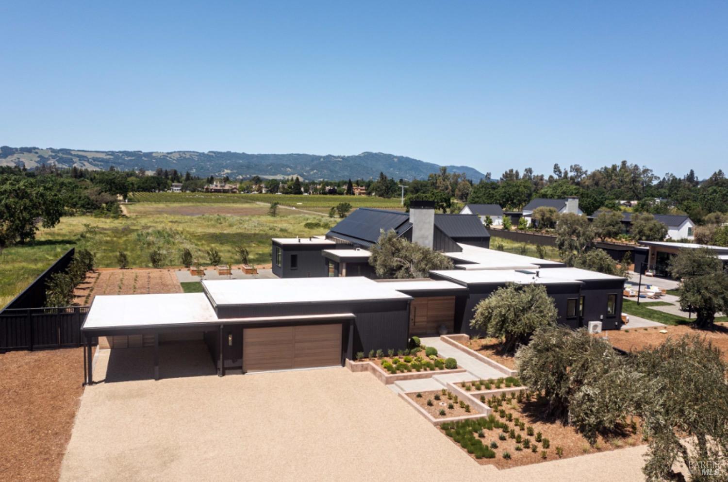 MLS #326011386 img 5