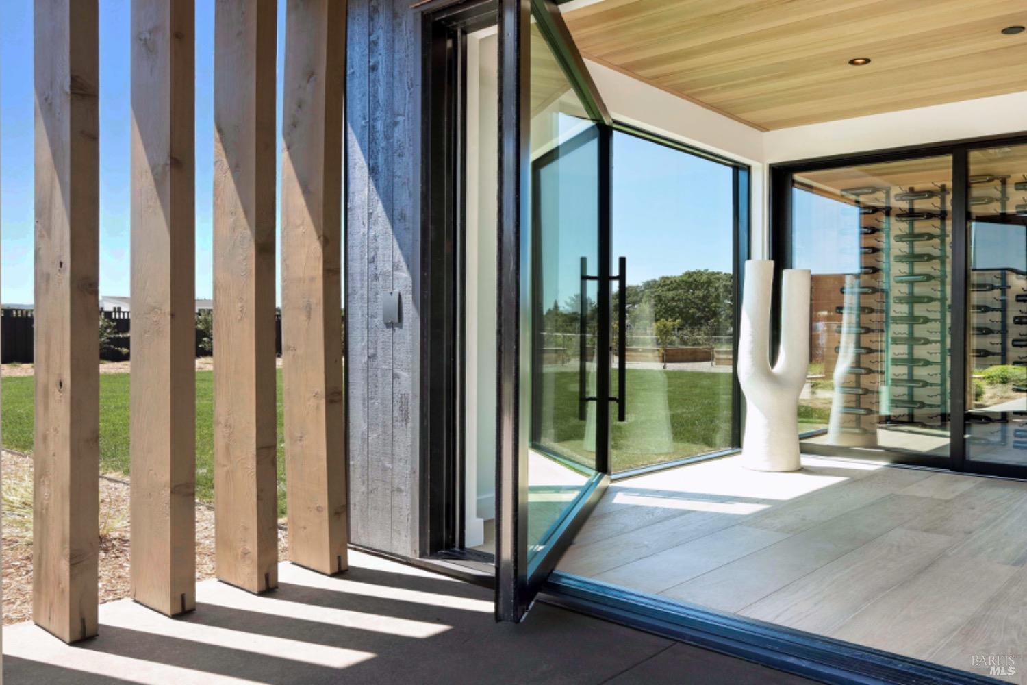 MLS #326011386 img 7