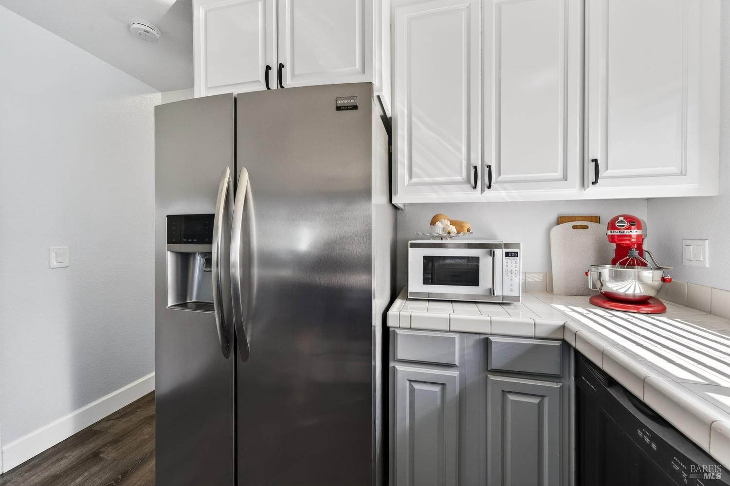 MLS #326012607 img 3