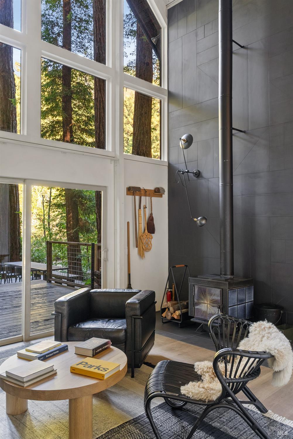 MLS #326015820 img 2