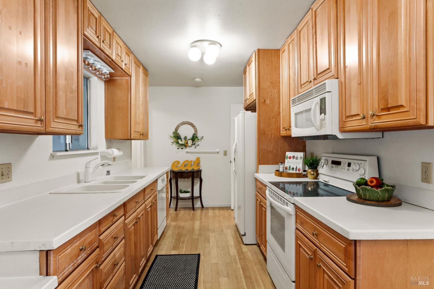 MLS #326016200 img 6