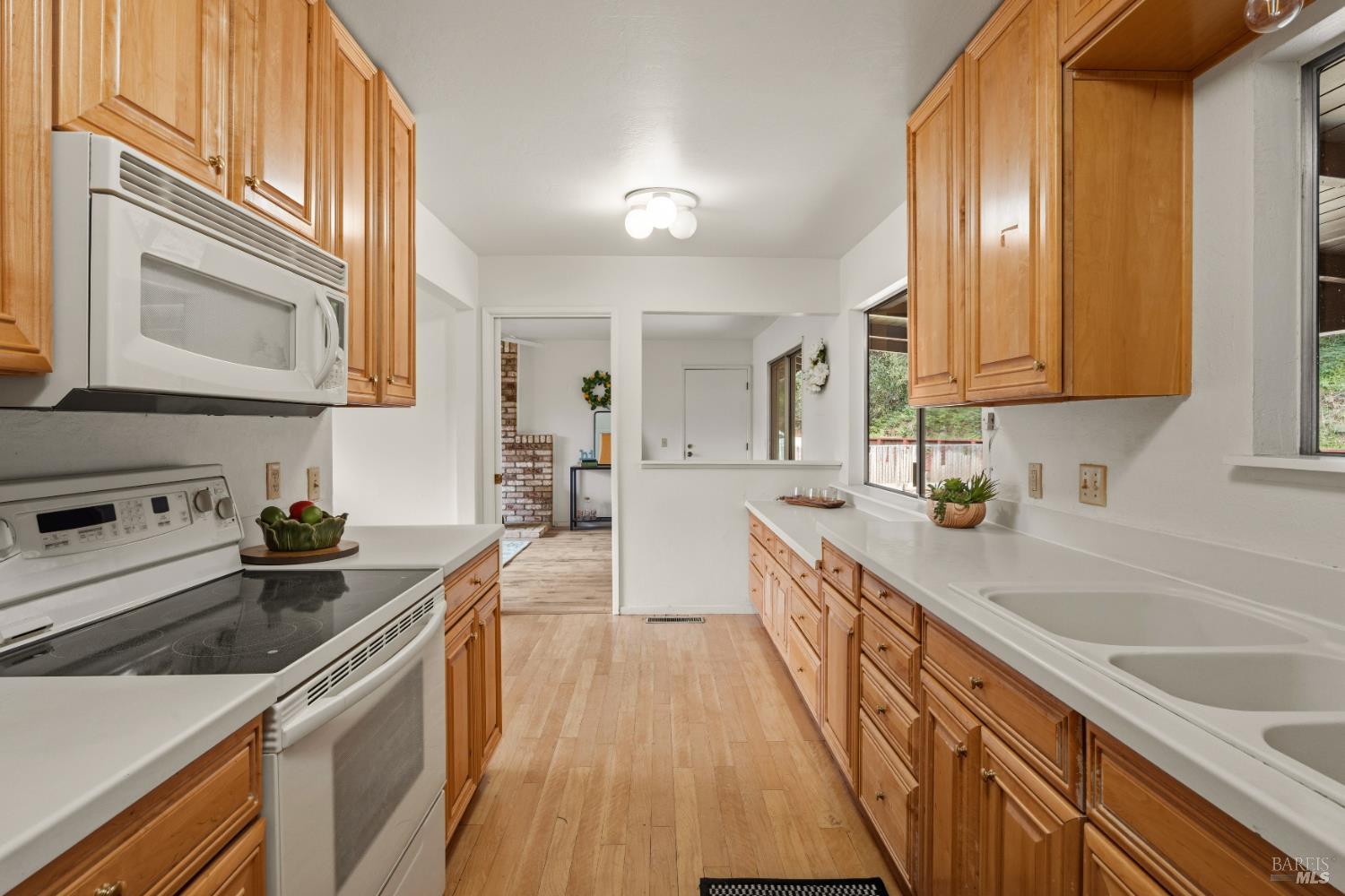 MLS #326016200 img 7