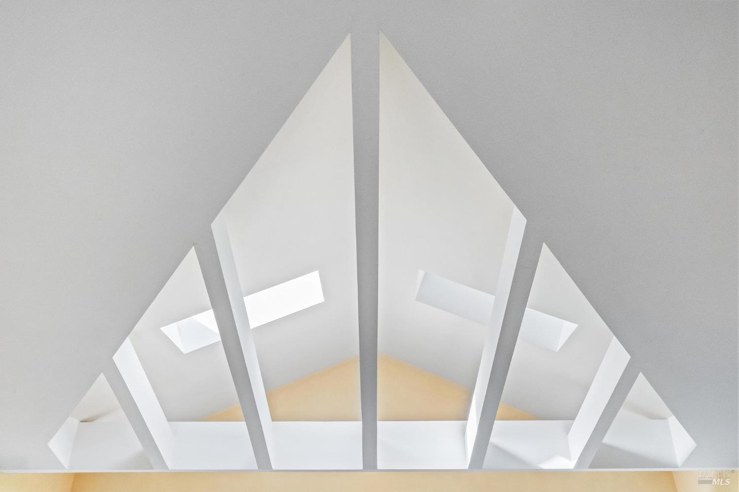 MLS #326016233 img 18