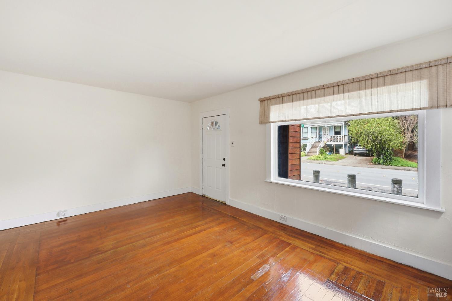 MLS #326016442 img 5