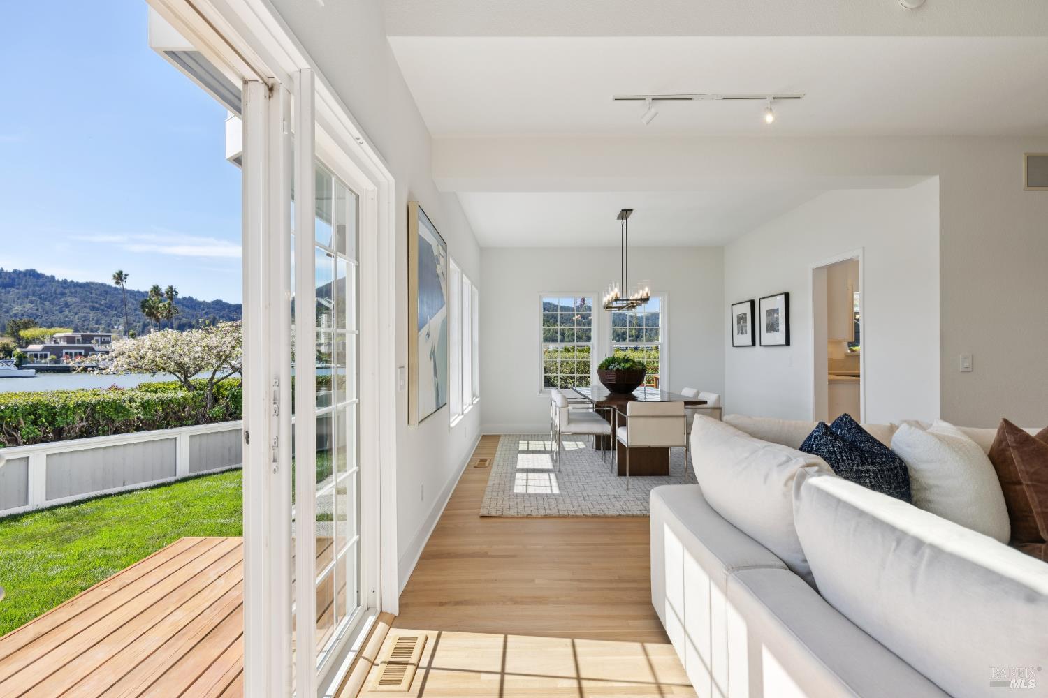 MLS #326016612 img 6