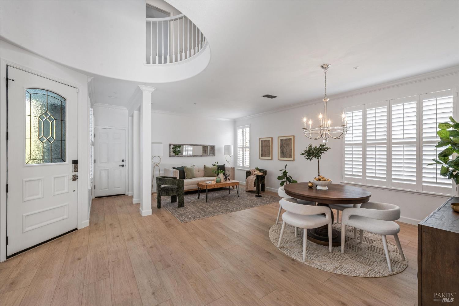 MLS #326017124 img 2