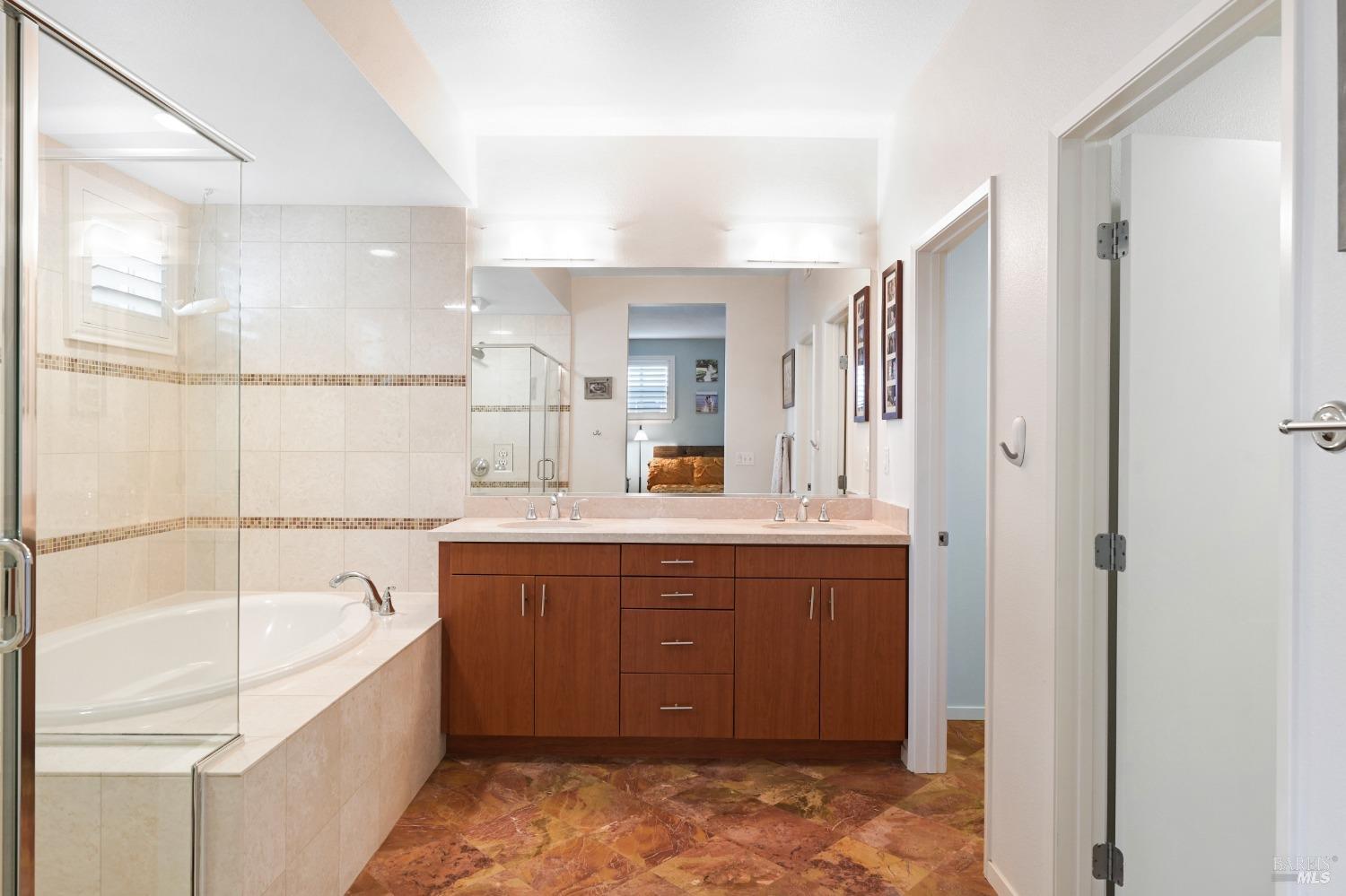 MLS #326017278 img 8