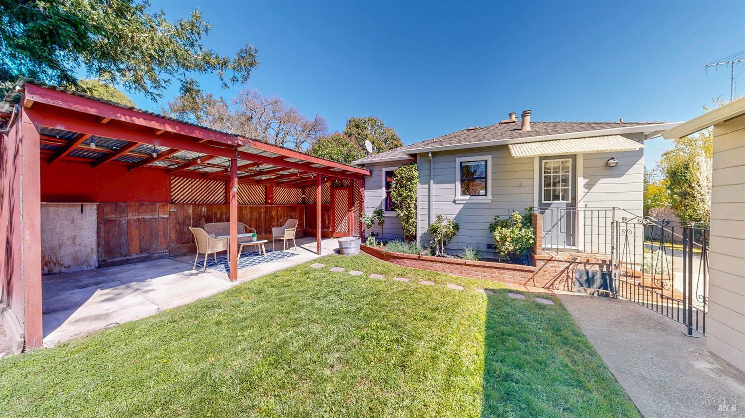 MLS #326018040 img 16