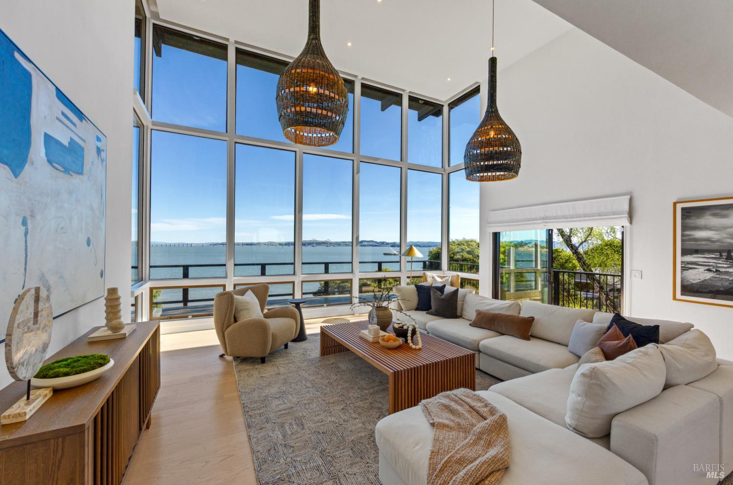 MLS #326018359 img 3