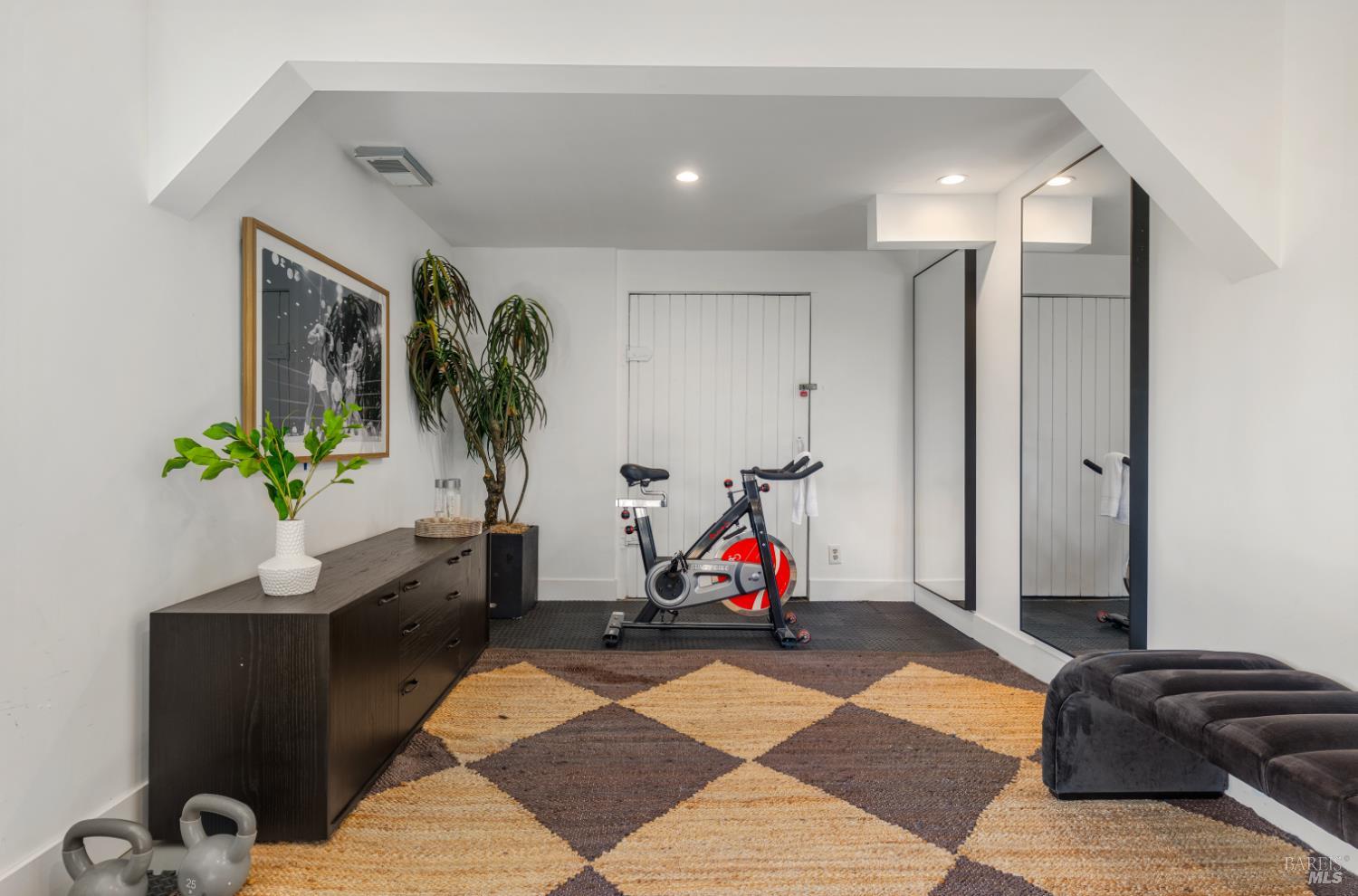 MLS #326018359 img 42