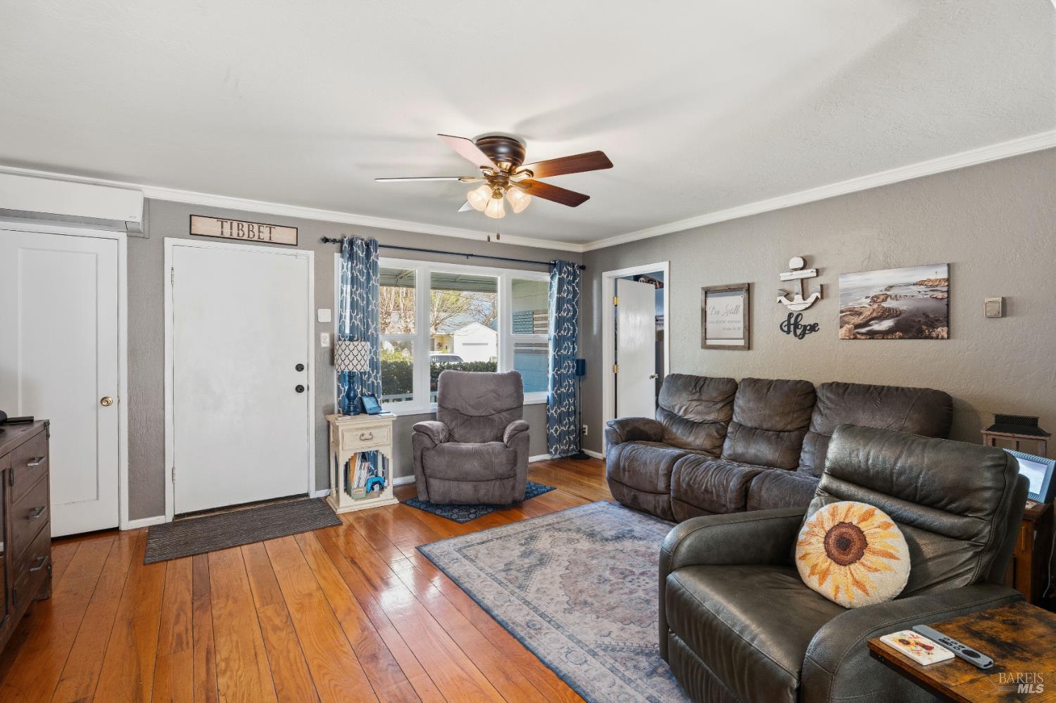 MLS #326018799 img 2