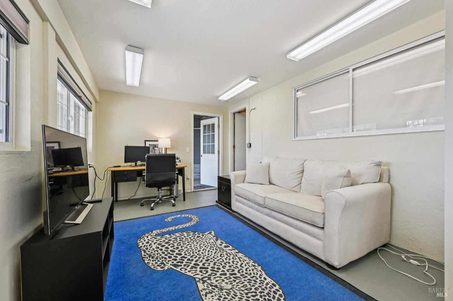 MLS #326018912 img 46