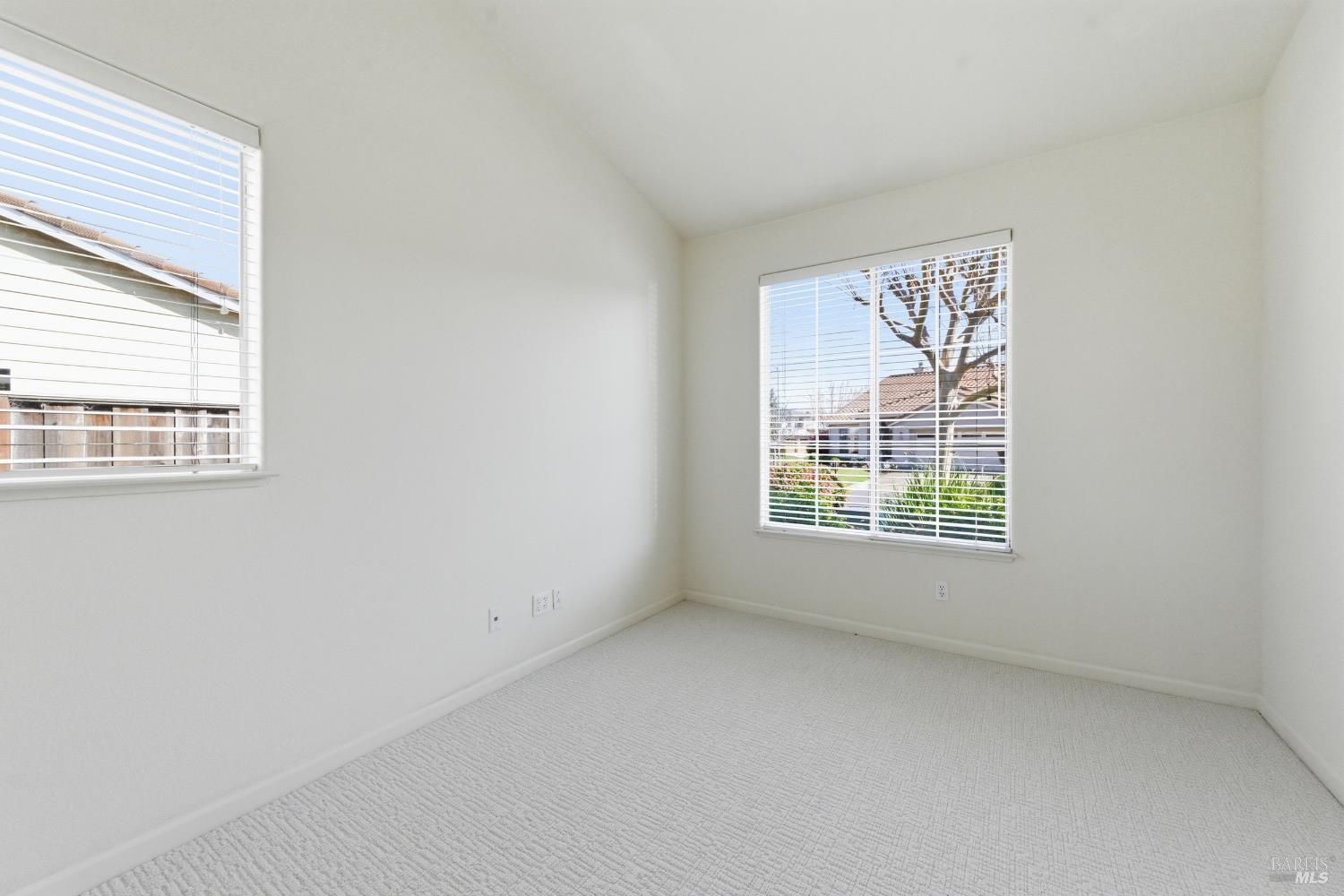 MLS #326019316 img 24